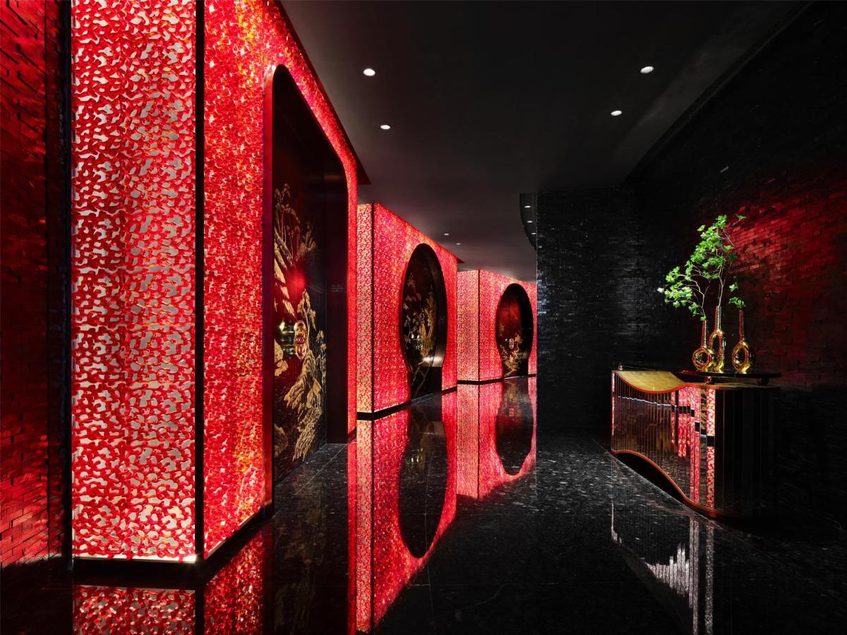 Khách sạn J Hotel, Tower - Above Else, Overlooking The Bund 5*